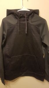 Nike thermal hoodie